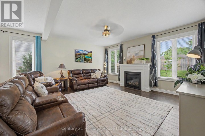 Photo 6 at 18 Darlison Drive, Ingersoll (Thamesford), Ingersoll