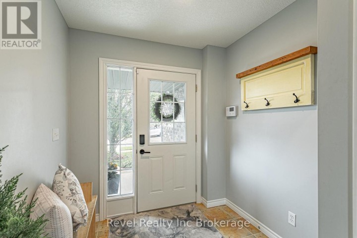 Photo 4 at 53 Kerr Crescent, Ingersoll - North, Ingersoll