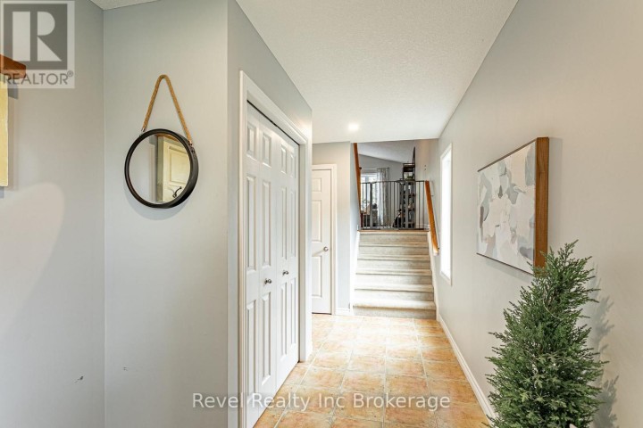 Photo 6 at 53 Kerr Crescent, Ingersoll - North, Ingersoll