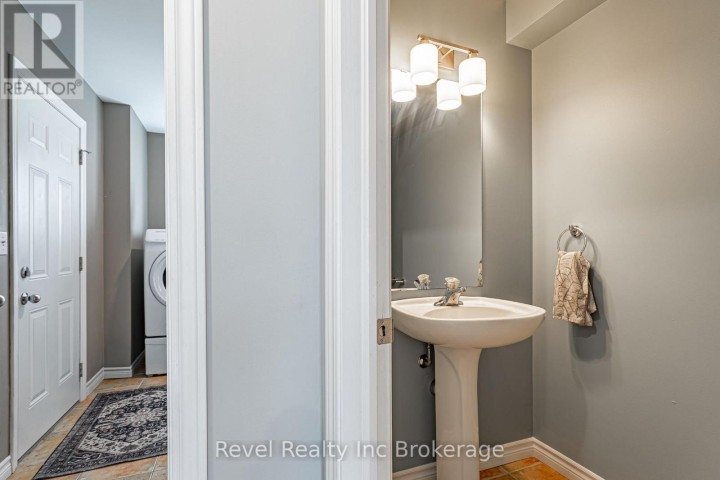 Photo 7 at 53 Kerr Crescent, Ingersoll - North, Ingersoll