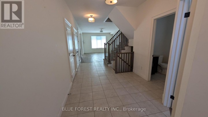 Photo 3 at 30 Thames Springs Crescent, Ingersoll (Thamesford), Ingersoll