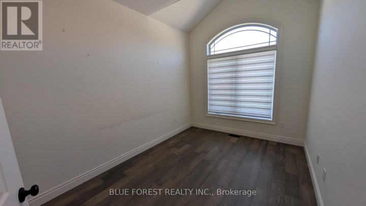 Photo 5 at 30 Thames Springs Crescent, Ingersoll (Thamesford), Ingersoll