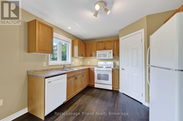 Photo 20 at 13 Shelton Drive, Ingersoll - North, Ingersoll