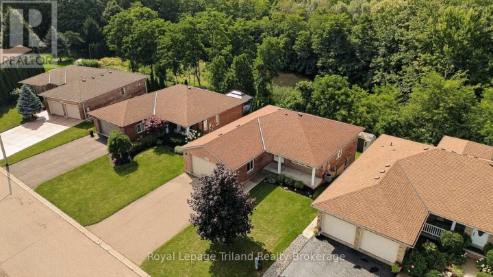 Photo 3 at 13 Shelton Drive, Ingersoll - North, Ingersoll