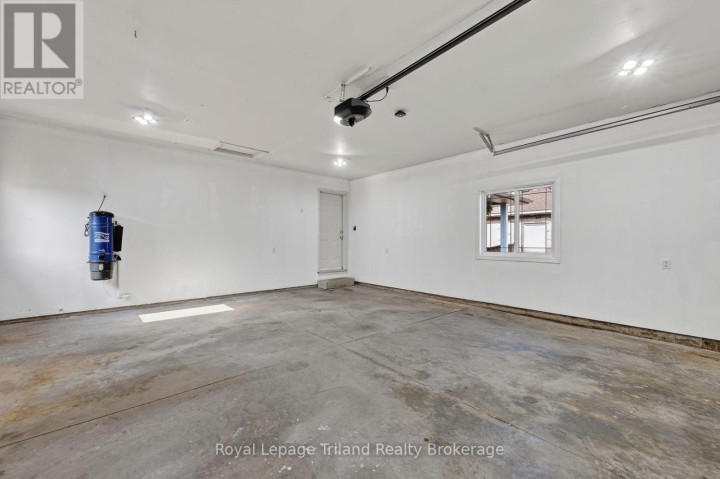 Photo 33 at 13 Shelton Drive, Ingersoll - North, Ingersoll