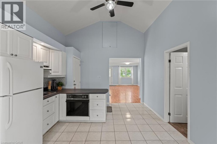 Photo 23 at 123 Morton Avenue, North Park / Wood St., Brantford