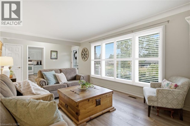 Photo 10 at 47 Kensington Avenue, Rosedale / Gable Height, Brantford