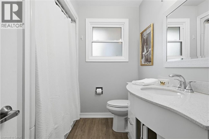 Photo 25 at 47 Kensington Avenue, Rosedale / Gable Height, Brantford