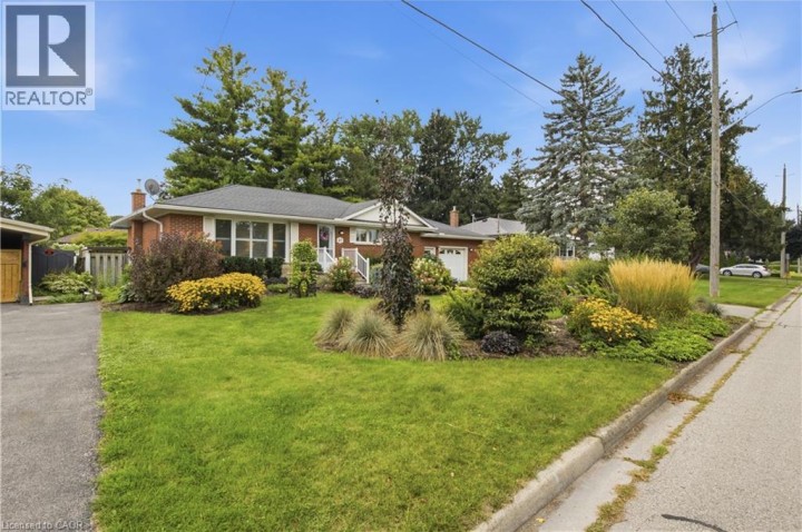 Photo 4 at 47 Kensington Avenue, Rosedale / Gable Height, Brantford