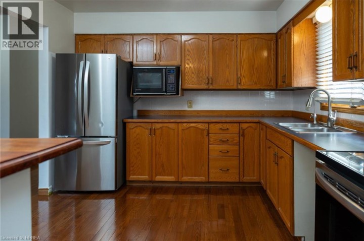 Photo 11 at 13 Forest Drive, Innerkip (Fair Grounds), Woodstock