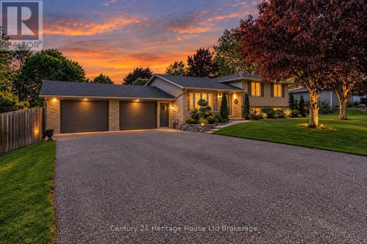 Photo 1 at 11 Millard Street, Sweaburg, South-West Oxford