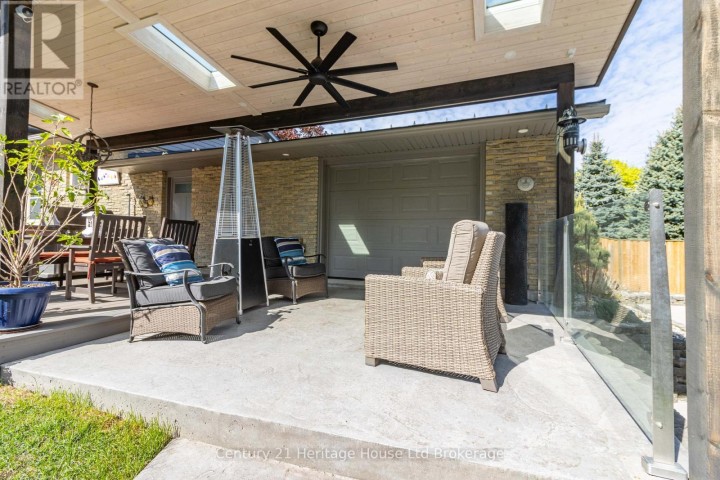Photo 8 at 11 Millard Street, Sweaburg, South-West Oxford