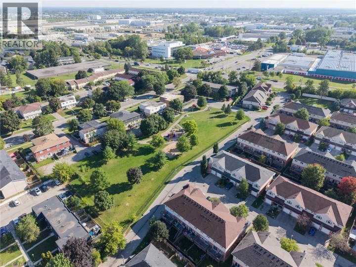 Photo 31 at 67 - 20 McConkey Crescent, Echo Place, Brantford