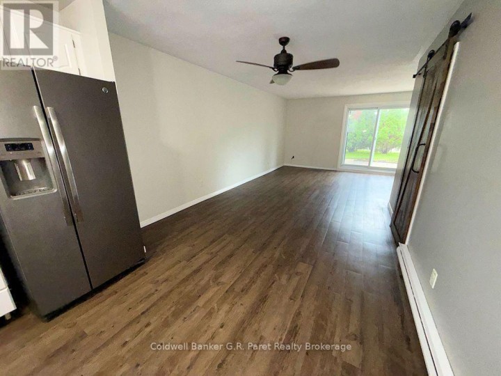 Photo 7 at 3 - 150 E Concession Street, Tillsonburg