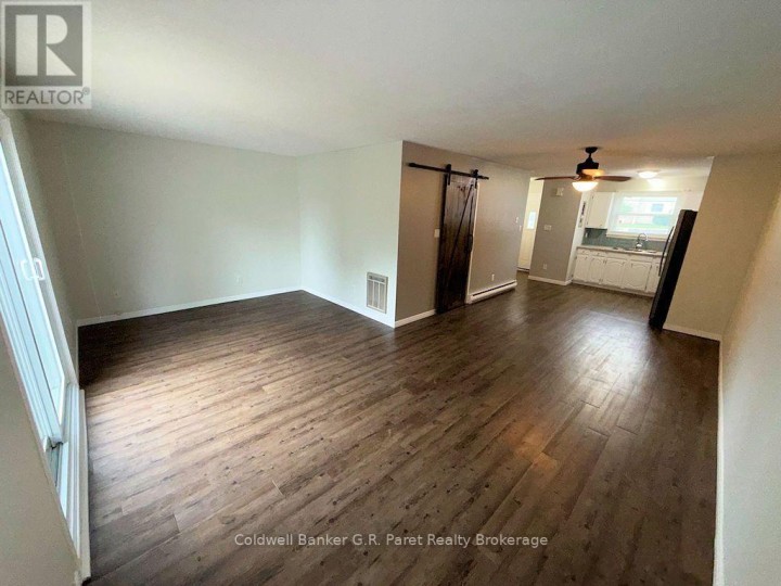 Photo 8 at 3 - 150 E Concession Street, Tillsonburg