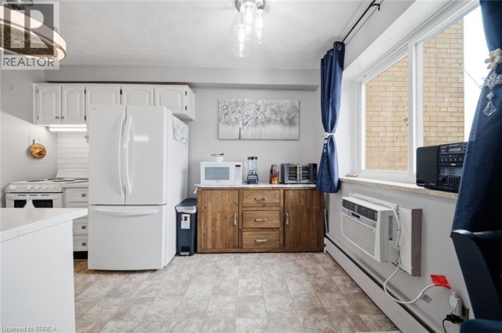 Photo 12 at 508 - 87 St George Street, Terrace Hill, Brantford