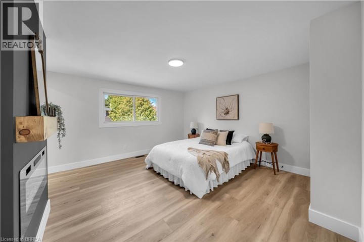 Photo 16 at 34 Sky Acres Drive, Sky Acres, Brantford