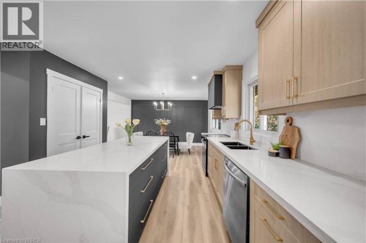 Photo 13 at 34 Sky Acres Drive, Sky Acres, Brantford
