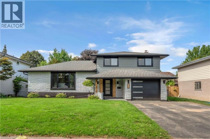 Photo 1 at 34 Sky Acres Drive, Sky Acres, Brantford