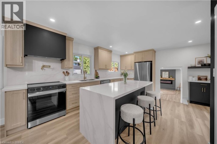 Photo 11 at 34 Sky Acres Drive, Sky Acres, Brantford