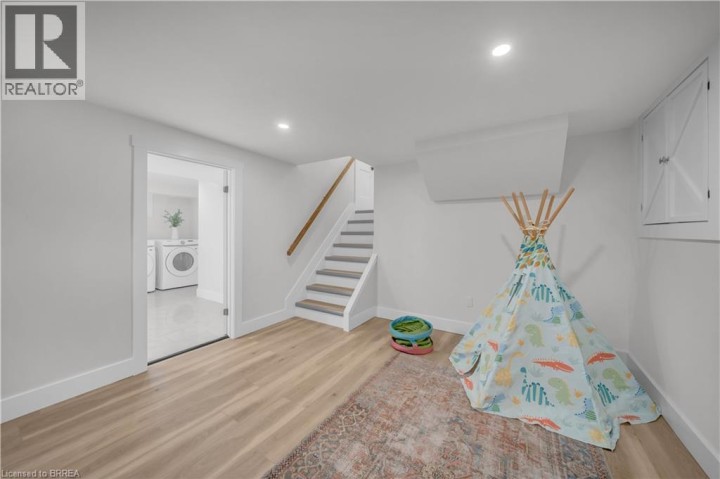 Photo 35 at 34 Sky Acres Drive, Sky Acres, Brantford