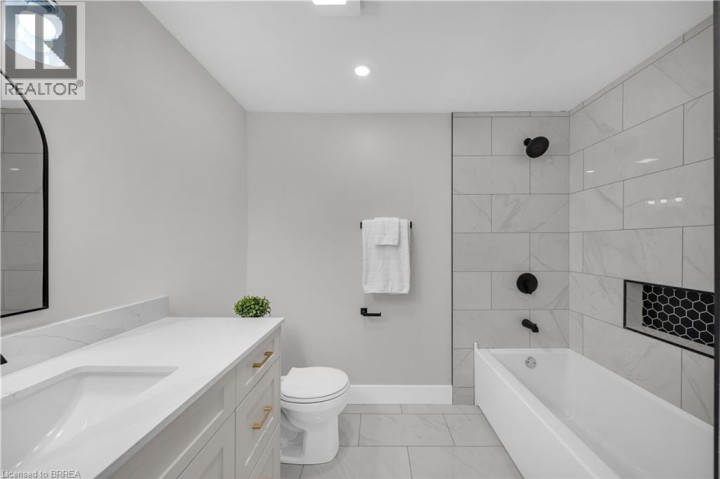 Photo 20 at 34 Sky Acres Drive, Sky Acres, Brantford