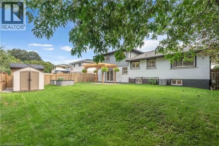 Photo 43 at 34 Sky Acres Drive, Sky Acres, Brantford