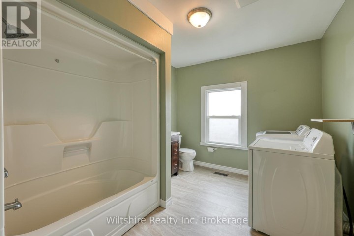 Photo 18 at 52 Bidwell Street, Tillsonburg