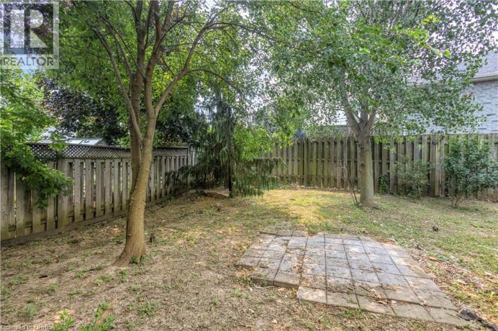 Photo 42 at 4 Dowden Avenue, Donegal / Mcguiness, Brantford