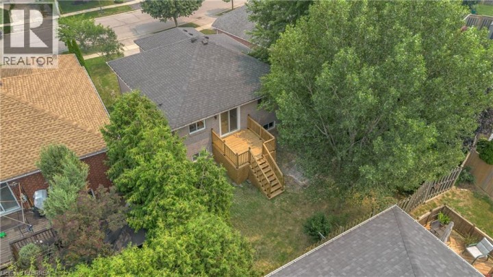 Photo 49 at 4 Dowden Avenue, Donegal / Mcguiness, Brantford