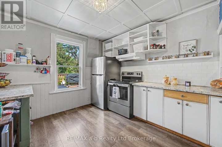 Photo 16 at 225 Graham Street, Woodstock - North, Woodstock