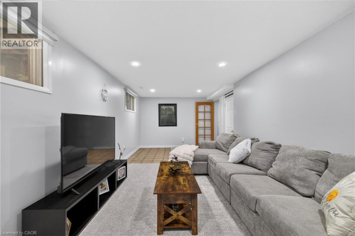 Photo 30 at 73 Avondale Street, Echo Place, Brantford