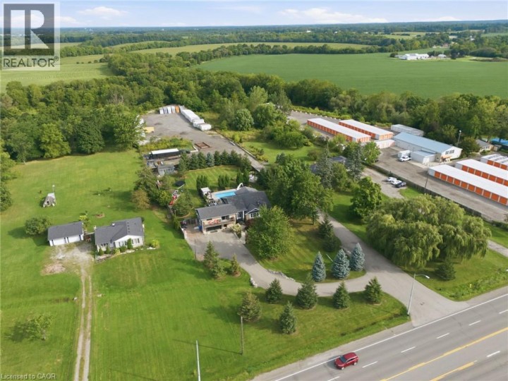 Photo 3 at 1422 E Colborne Street, Se Rural, Brantford