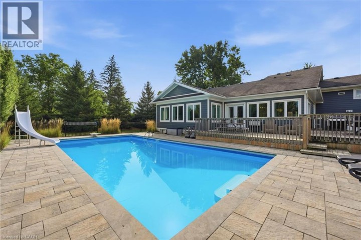 Photo 30 at 1422 E Colborne Street, Se Rural, Brantford