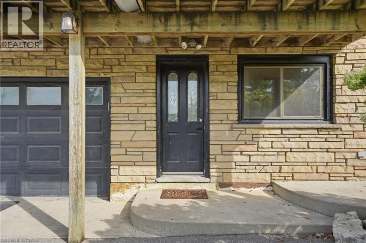 Photo 39 at 1422 E Colborne Street, Se Rural, Brantford