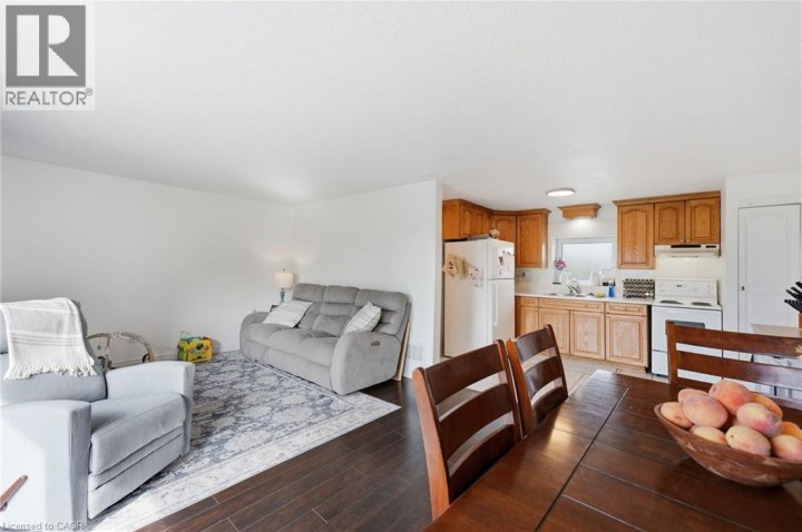 Photo 42 at 1422 E Colborne Street, Se Rural, Brantford