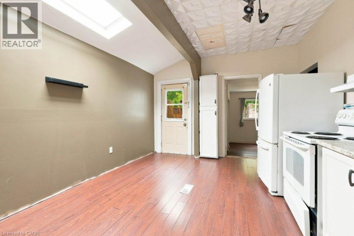 Photo 21 at 69 Stanley Street, Echo Place, Brantford