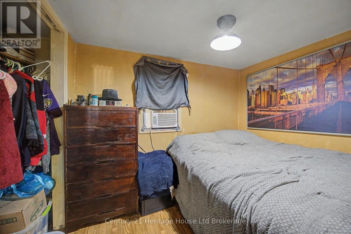 Photo 10 at 220 W King Street, Ingersoll - South, Ingersoll
