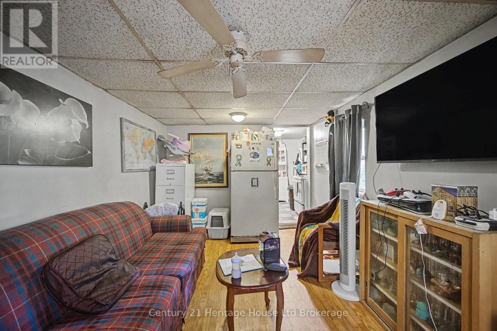 Photo 5 at 220 W King Street, Ingersoll - South, Ingersoll