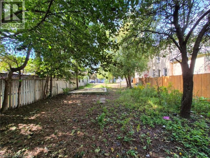 Photo 2 at 51 Pearl Street, North Ward, Brantford