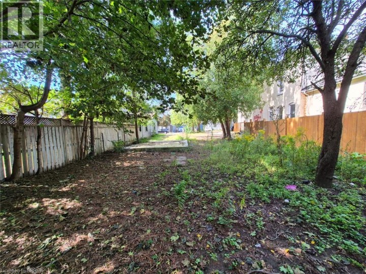 Photo 4 at 51 Pearl Street, North Ward, Brantford