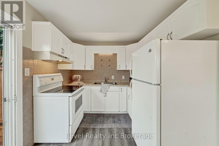 Photo 22 at 995 Cree Avenue, Woodstock - North, Woodstock