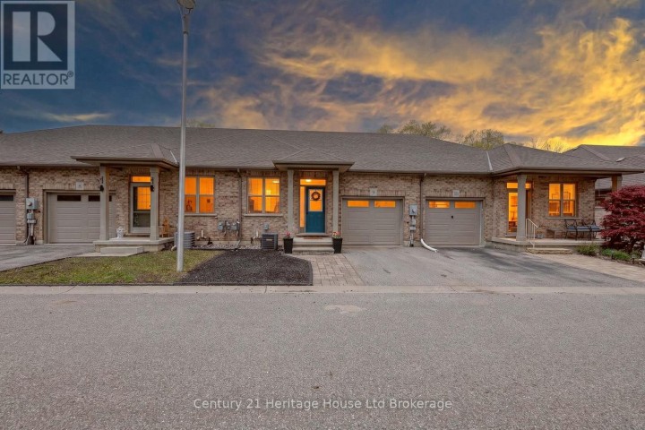 Photo 1 at 9 - 111 E King Street, Ingersoll - South, Ingersoll