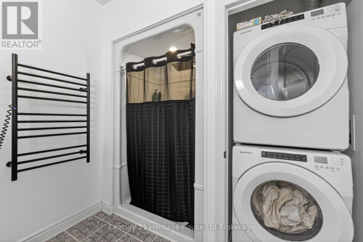 Photo 14 at 9 - 111 E King Street, Ingersoll - South, Ingersoll