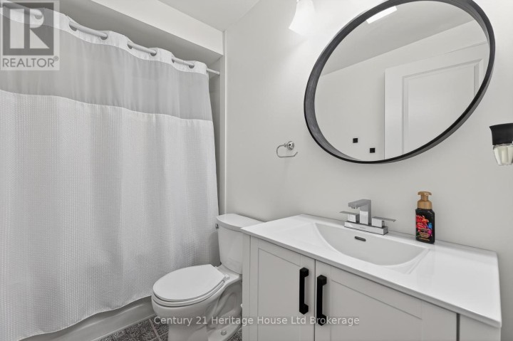 Photo 19 at 9 - 111 E King Street, Ingersoll - South, Ingersoll