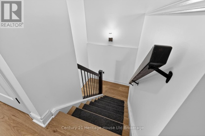 Photo 20 at 9 - 111 E King Street, Ingersoll - South, Ingersoll