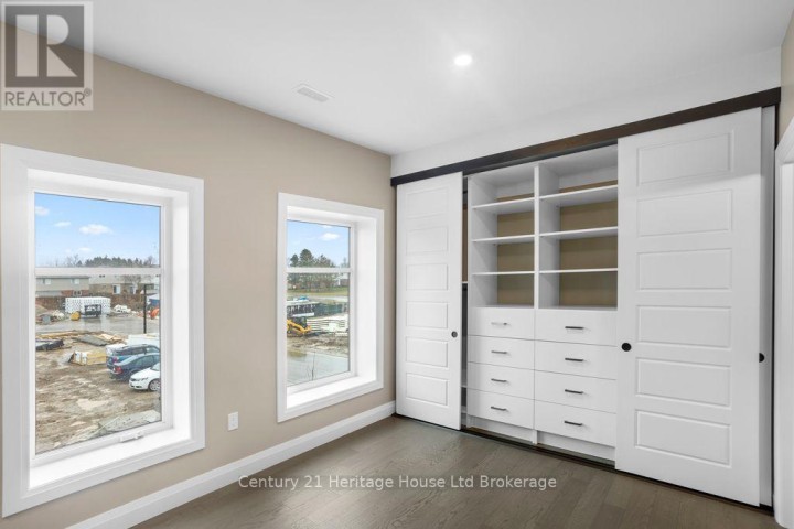 Photo 16 at 704 - 361 Quarter Town Line, Tillsonburg