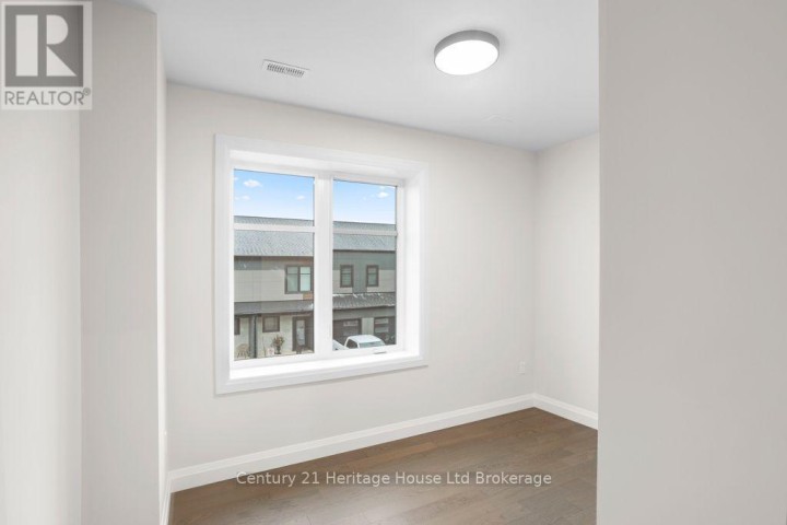 Photo 20 at 704 - 361 Quarter Town Line, Tillsonburg