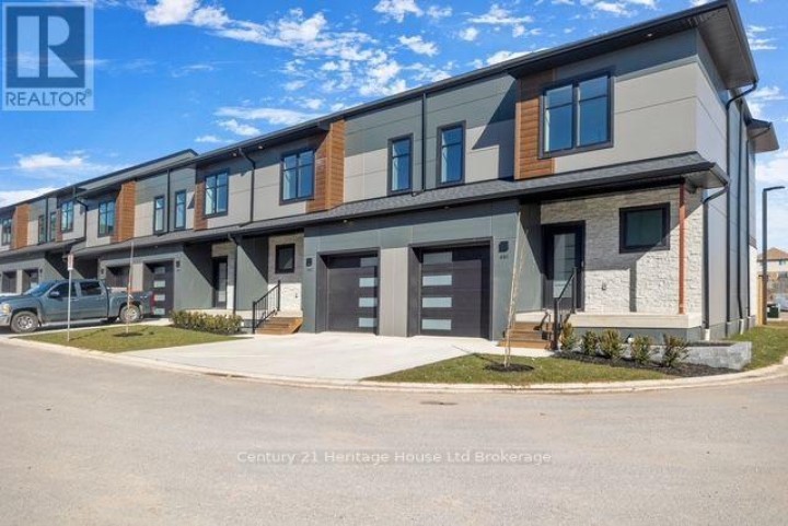 Photo 3 at 704 - 361 Quarter Town Line, Tillsonburg