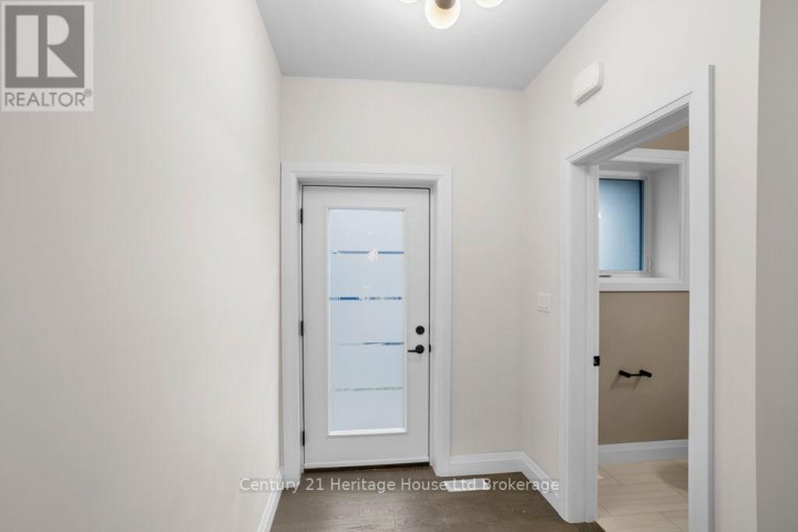 Photo 8 at 704 - 361 Quarter Town Line, Tillsonburg